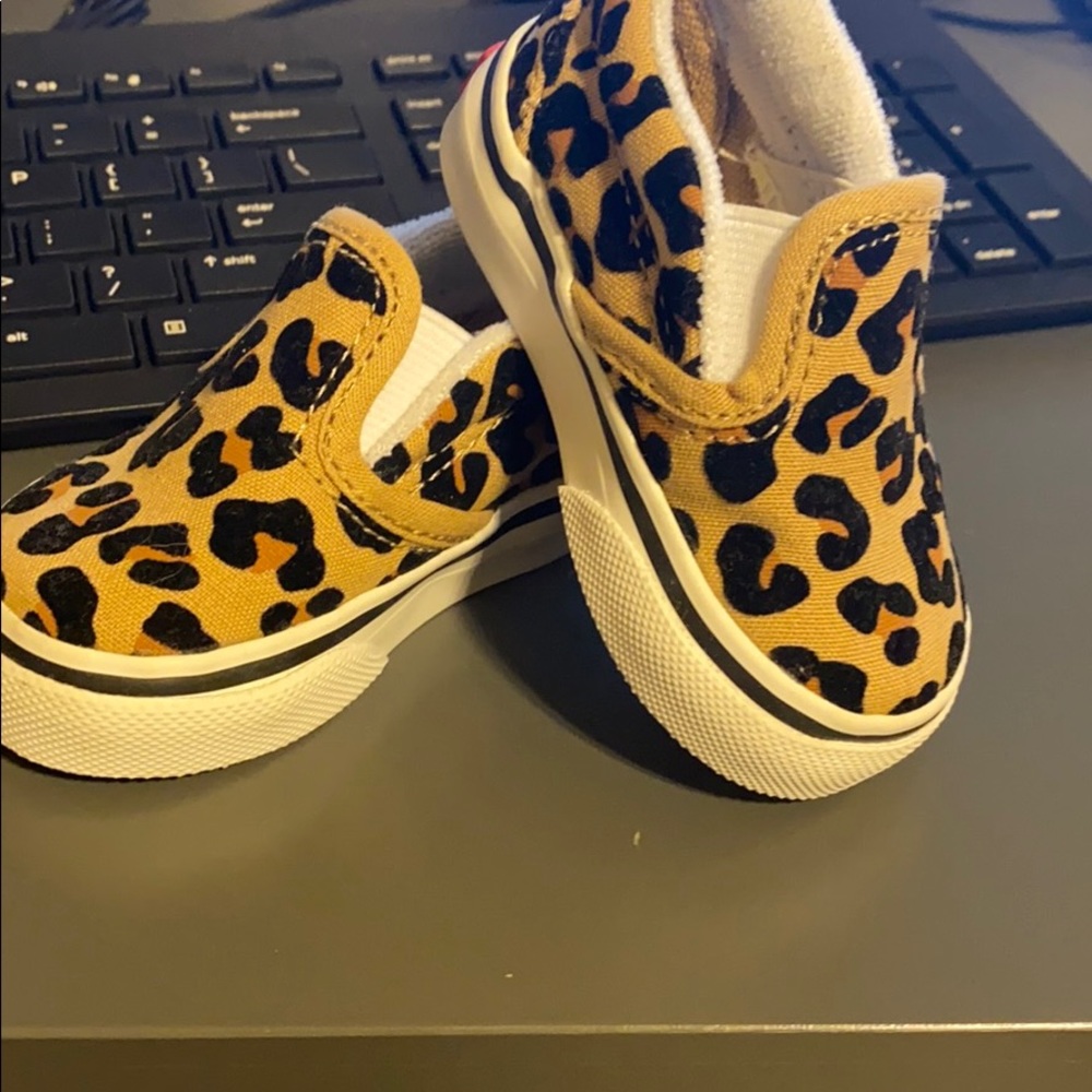 Toddler shoes